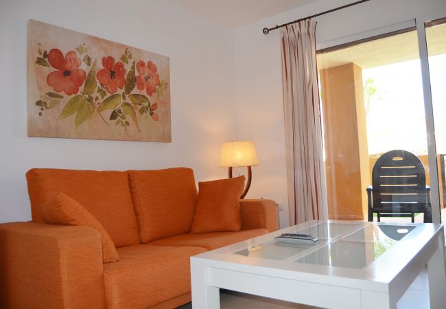 Apartamento con bonito salón - Resort Choice