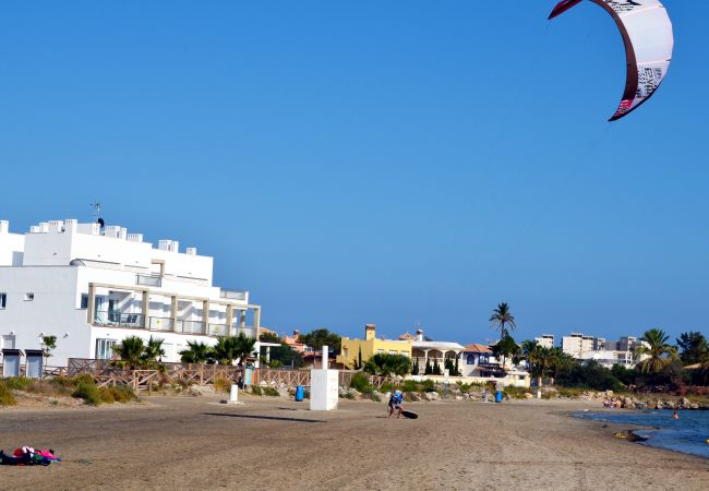 Urbanización Los Arenales en la playa de La Manga - Resort Choice