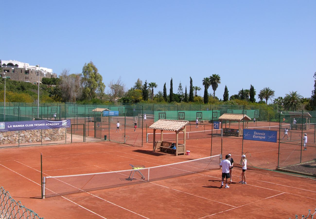 Pista de tenis en La Manga Club - Resort Choice