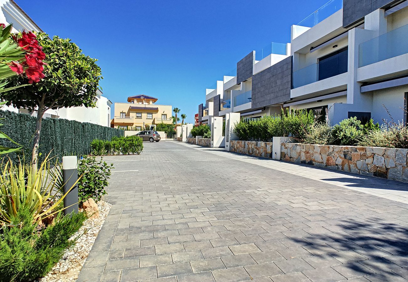 Apartamento en Torrevieja - Balcon de la Laguna 12