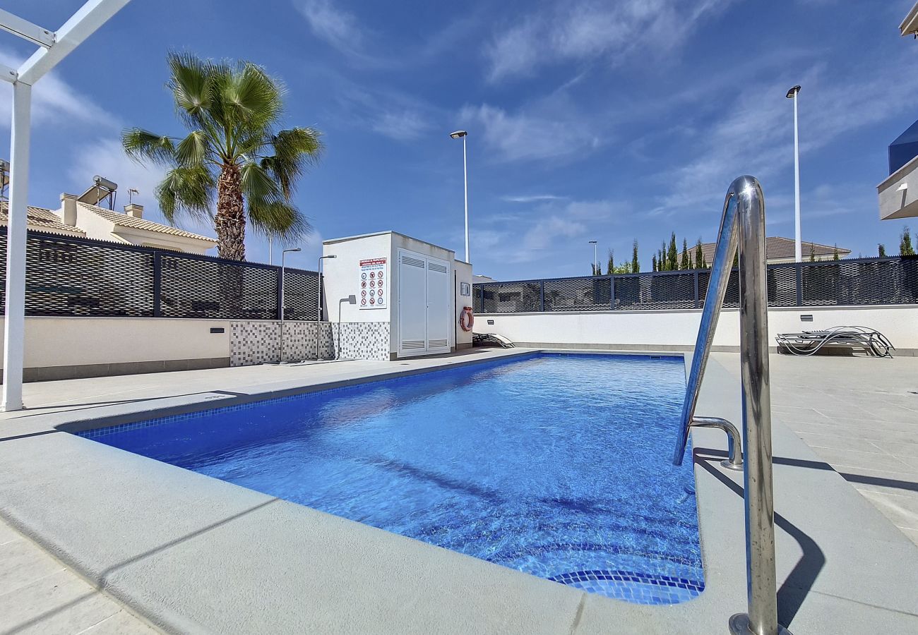 Apartamento en San Pedro del Pinatar - Azucena del Mar 3 - 8009