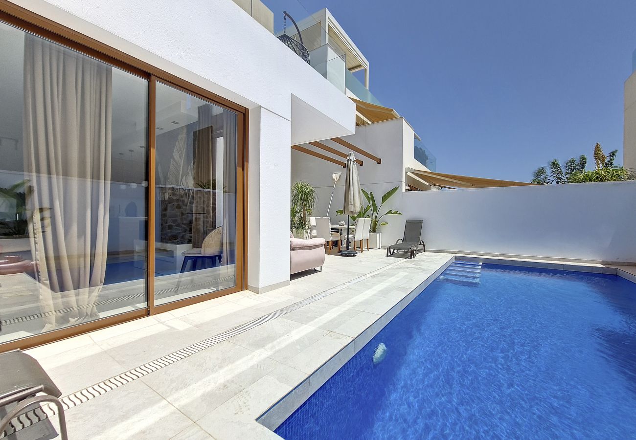 Villa en Torre de la Horadada - Villa with Private Pool - 0310