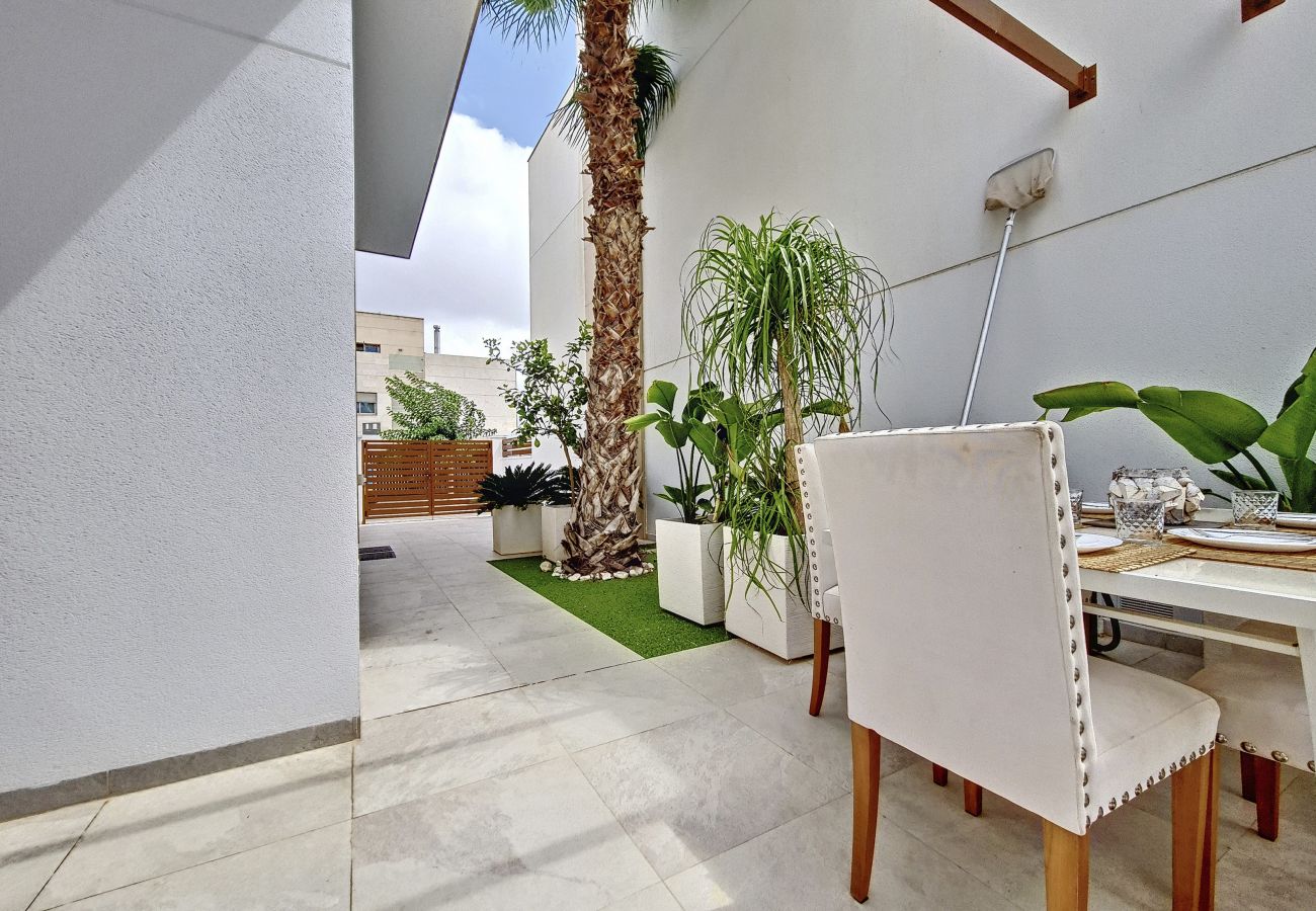 Villa en Torre de la Horadada - Villa with Private Pool - 0310