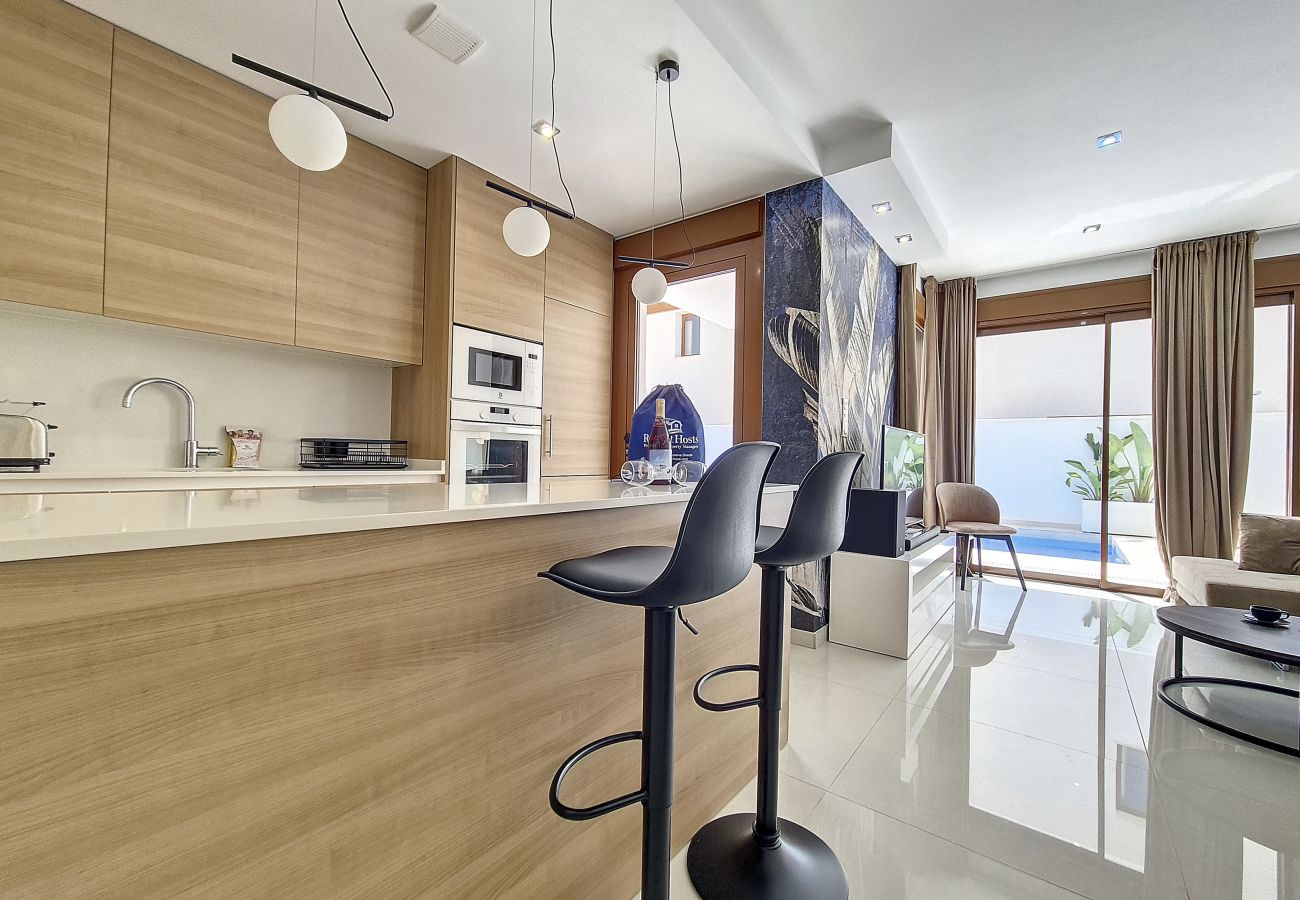 Villa en Torre de la Horadada - Villa with Private Pool - 0310