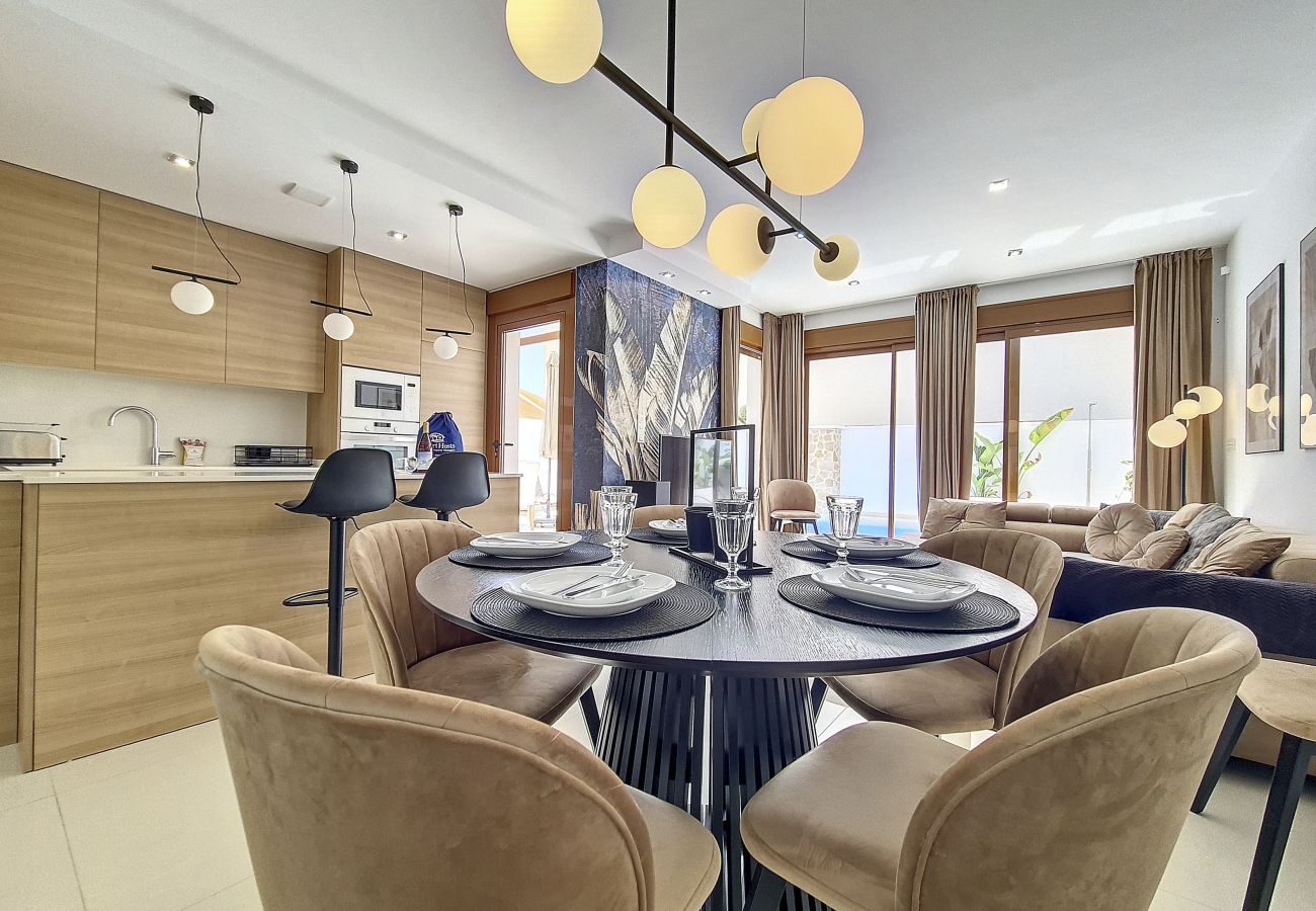 Villa en Torre de la Horadada - Villa with Private Pool - 0310
