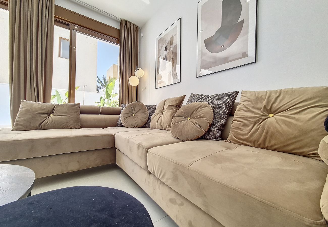 Villa en Torre de la Horadada - Villa with Private Pool - 0310