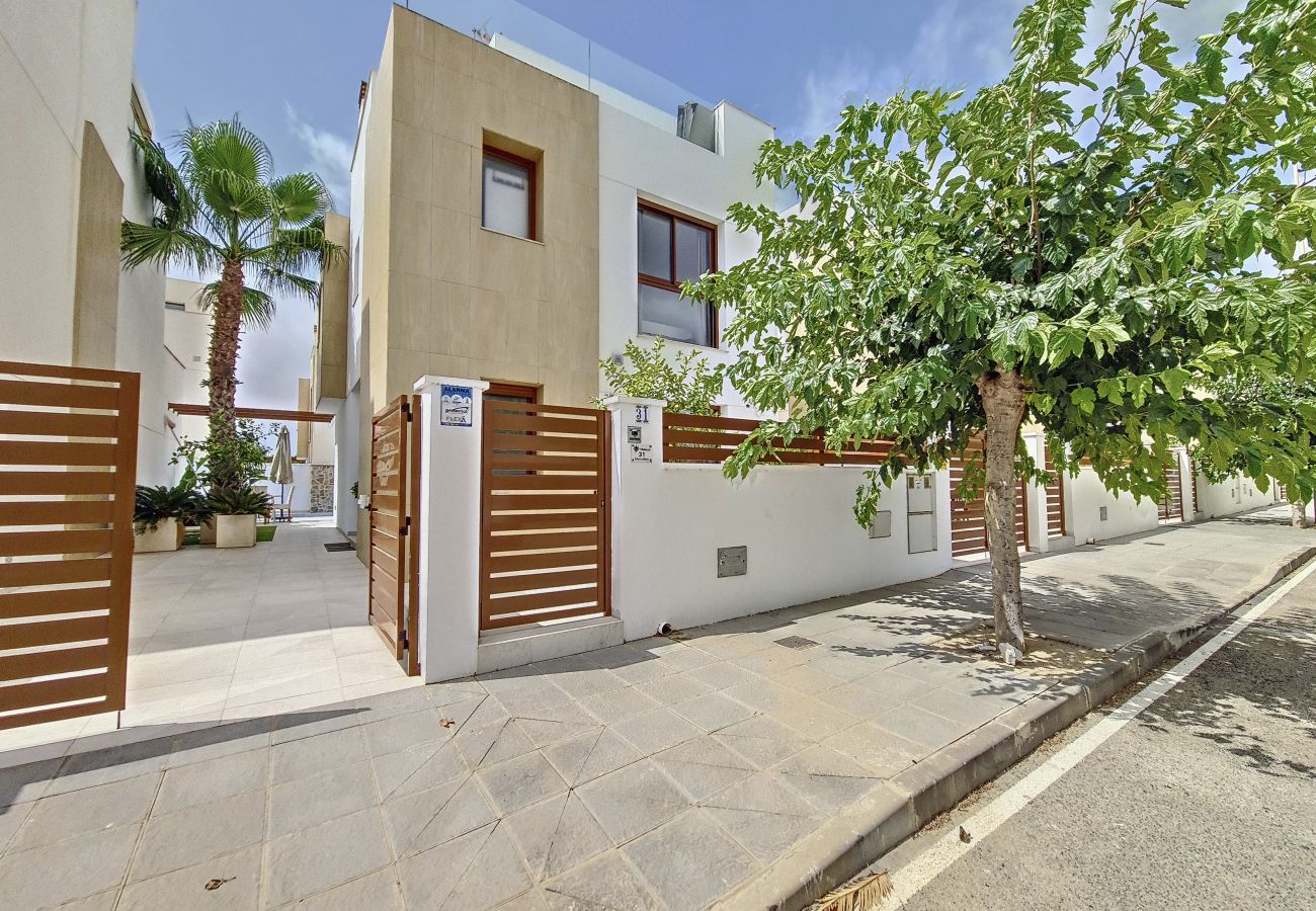 Villa en Torre de la Horadada - Villa with Private Pool - 0310